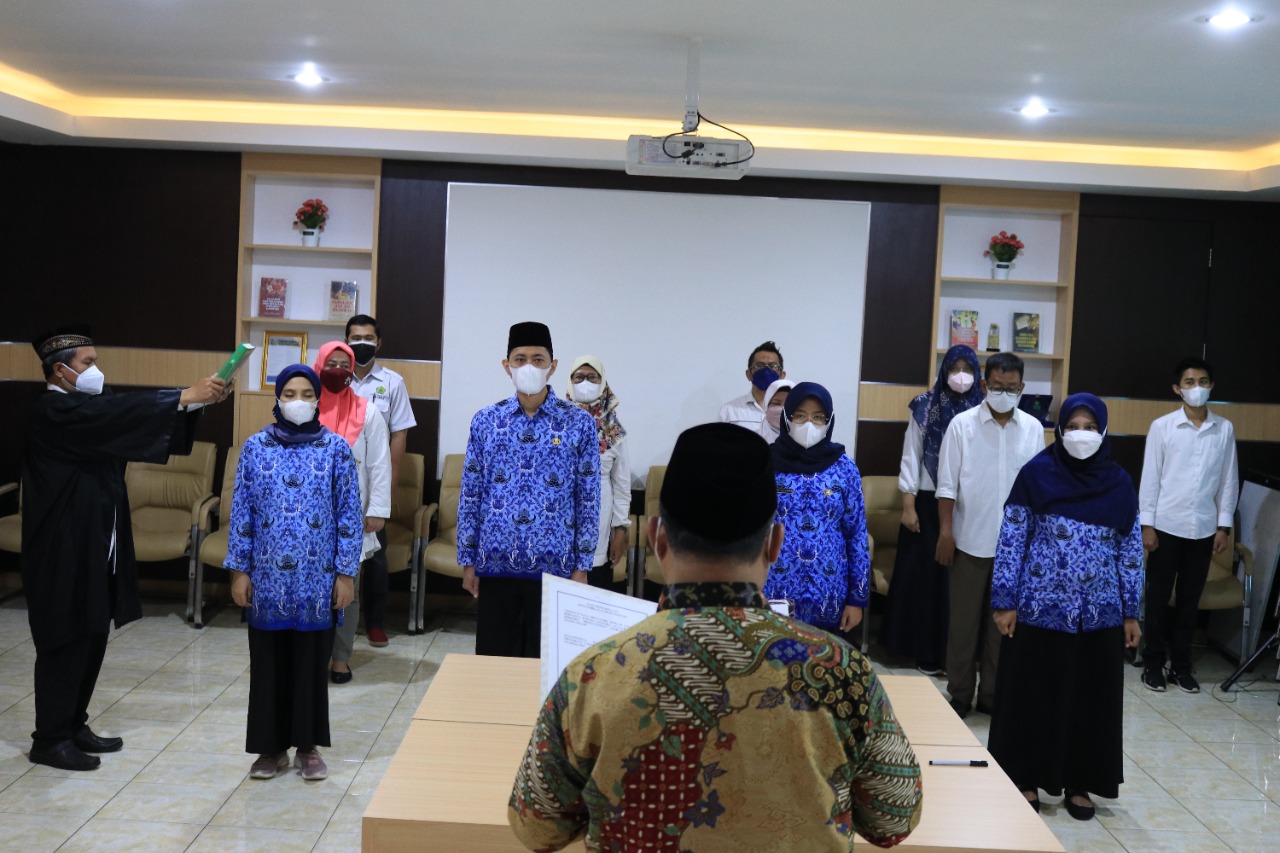 Pelantikan dan Pengambilan Sumpah Jabatan PNS di Lingkungan Balai Litbang Agama Jakarta